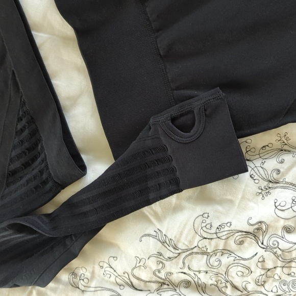 Amazing athletic set🔥🔥🔥 - Picture 5 of 17